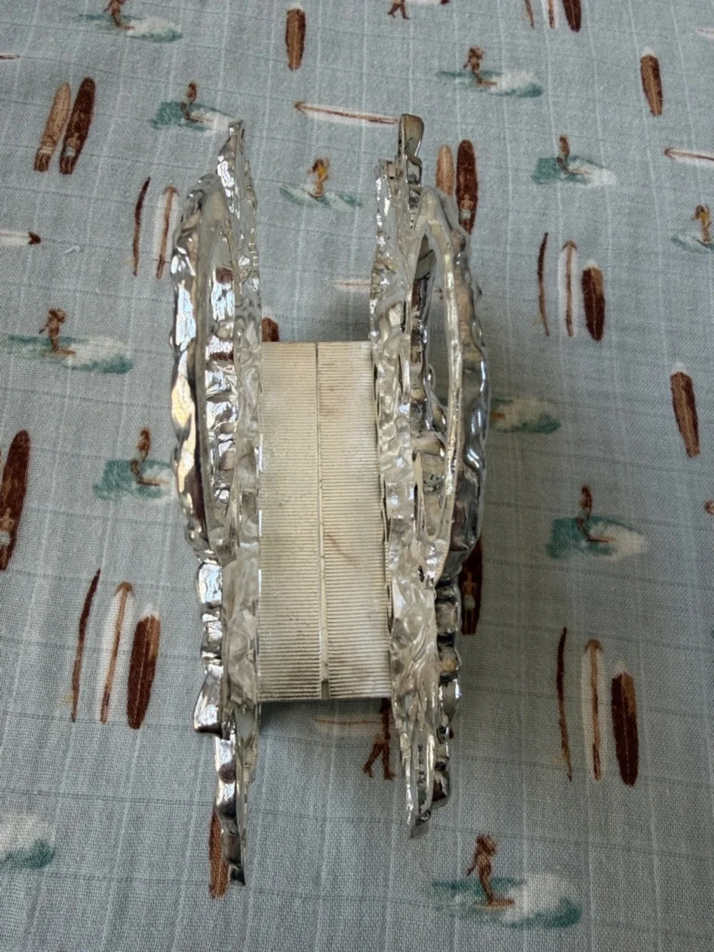 Silver-Plated Grapevine Napkin Holder - Elegant Silver Finish